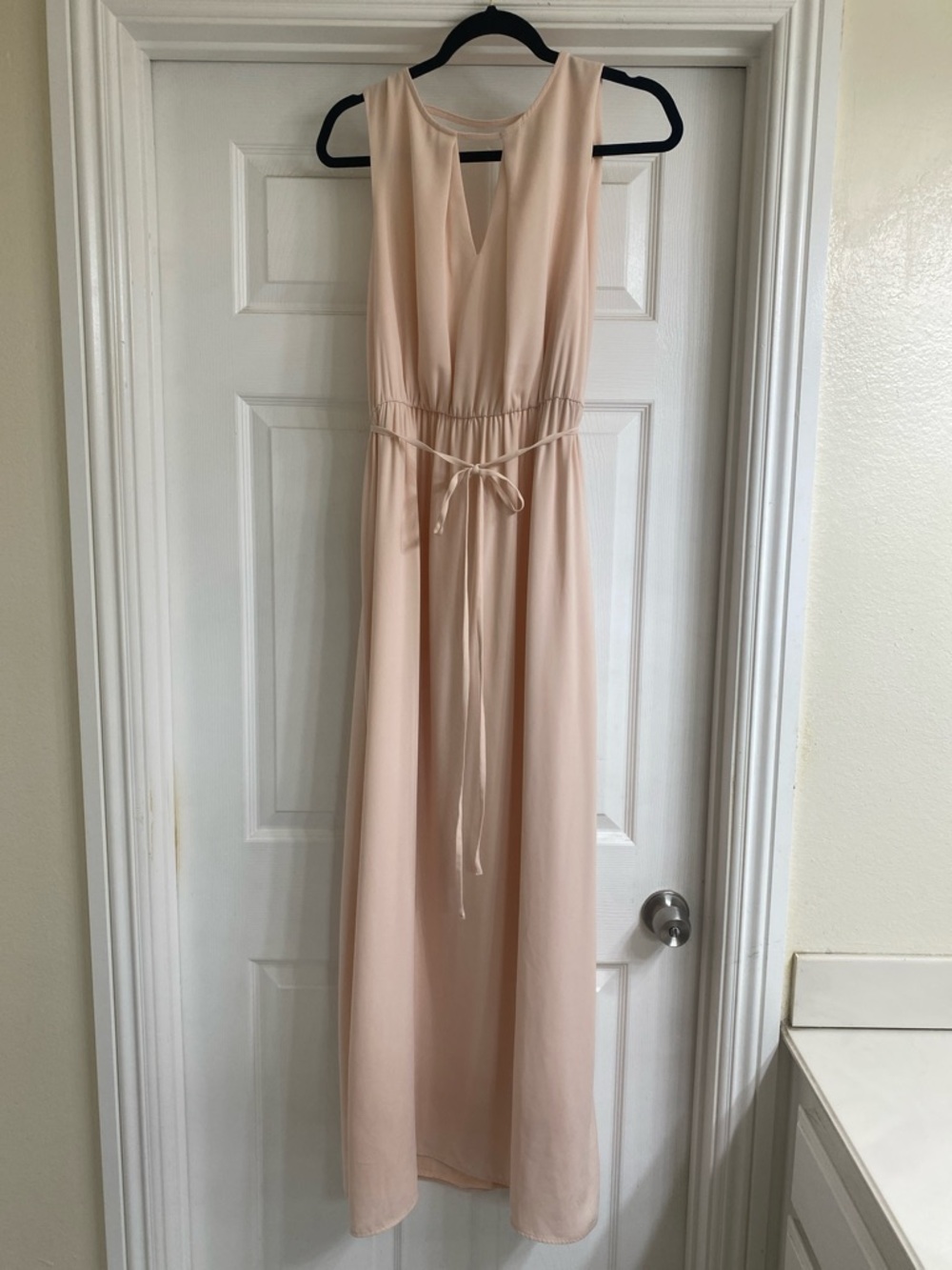 Forever 21 Blush Pink Sleeveless Maxi Dress with Tie Waist